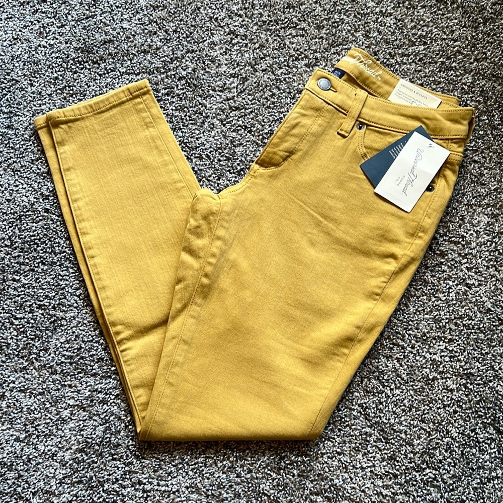 Universal Thread Mid-Rise Skinny Ankle Jeans